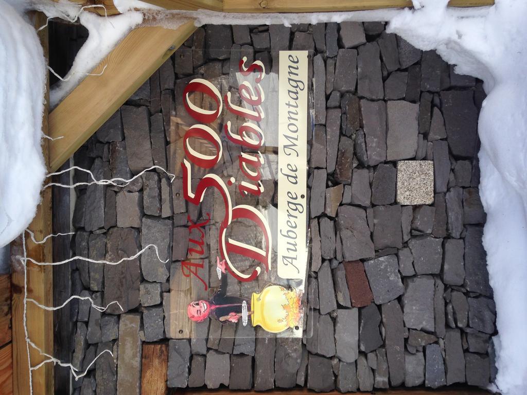 Aux 500 Diables Eco Lodge - Hotel Chambon-sur-Lac Exteriör bild